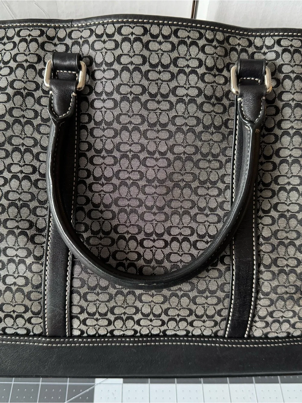 Coach tote signature